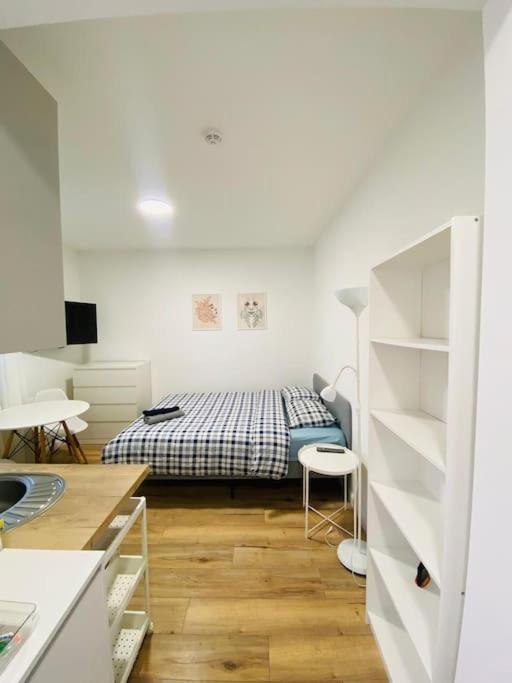 Apartament Bezagenta Mozart8 Studio Easy Access To City Wifi Warszawa Zewnętrze zdjęcie